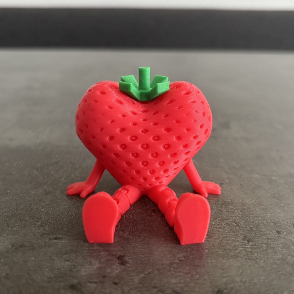 Erdbeere mit Baumelbeinen